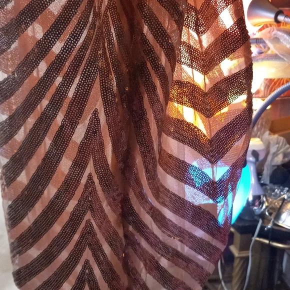 Lovely's Collection 💕 (JLO Inspired) - Picture 4 of 4